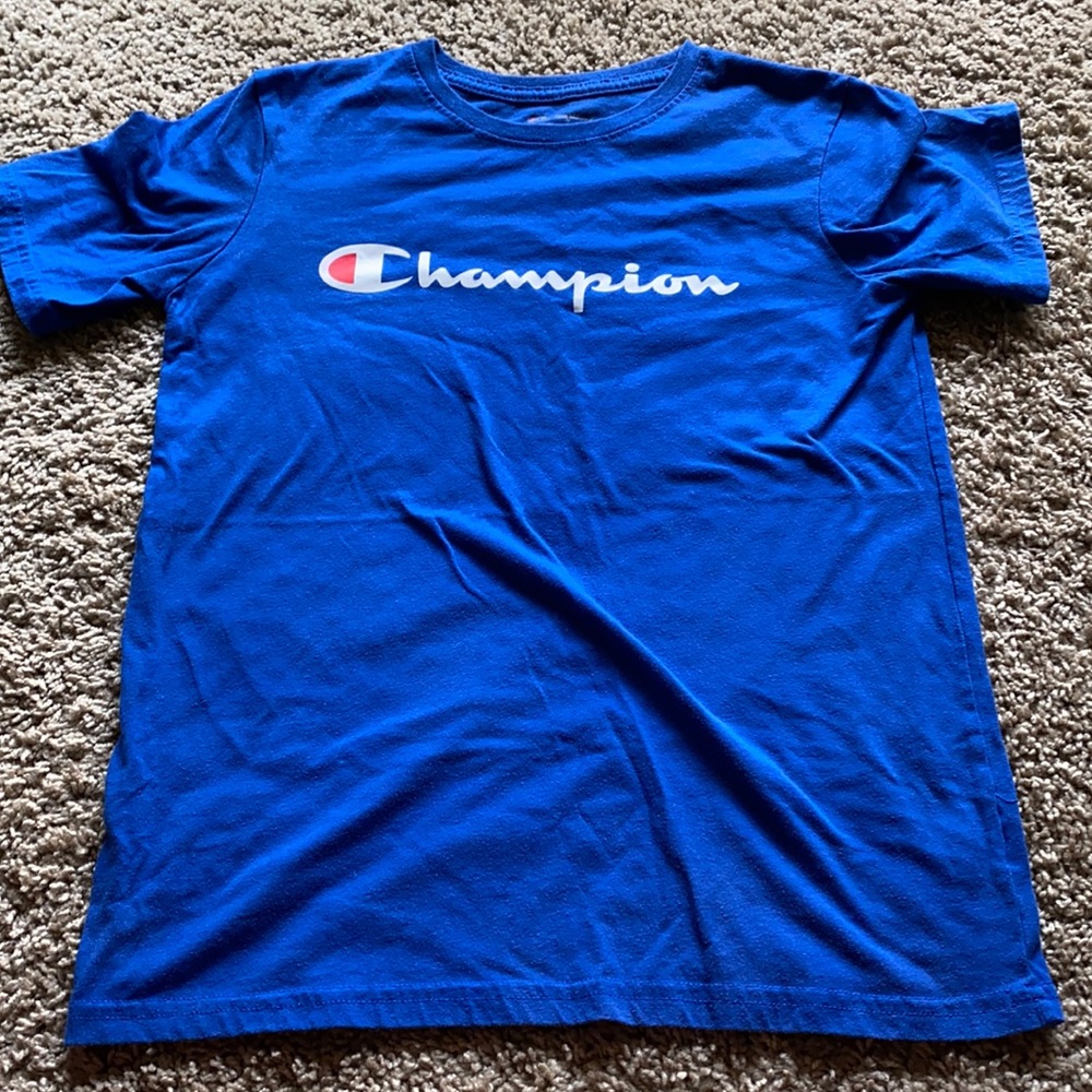 Champion tee